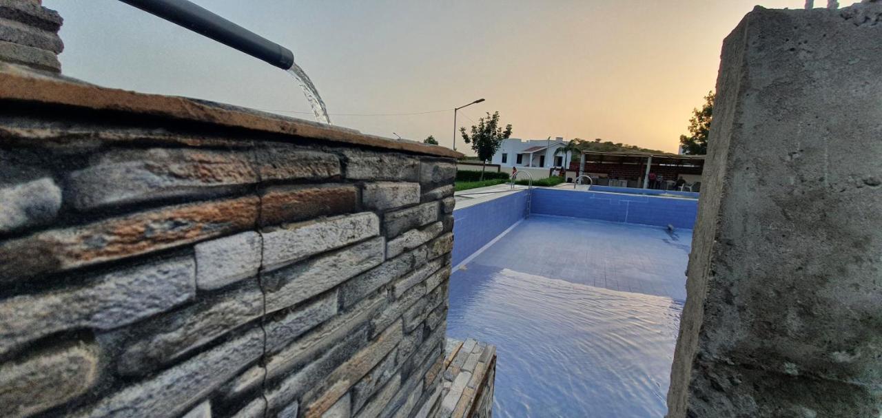Krishna Farm & Forest Villa Bhuj Ngoại thất bức ảnh