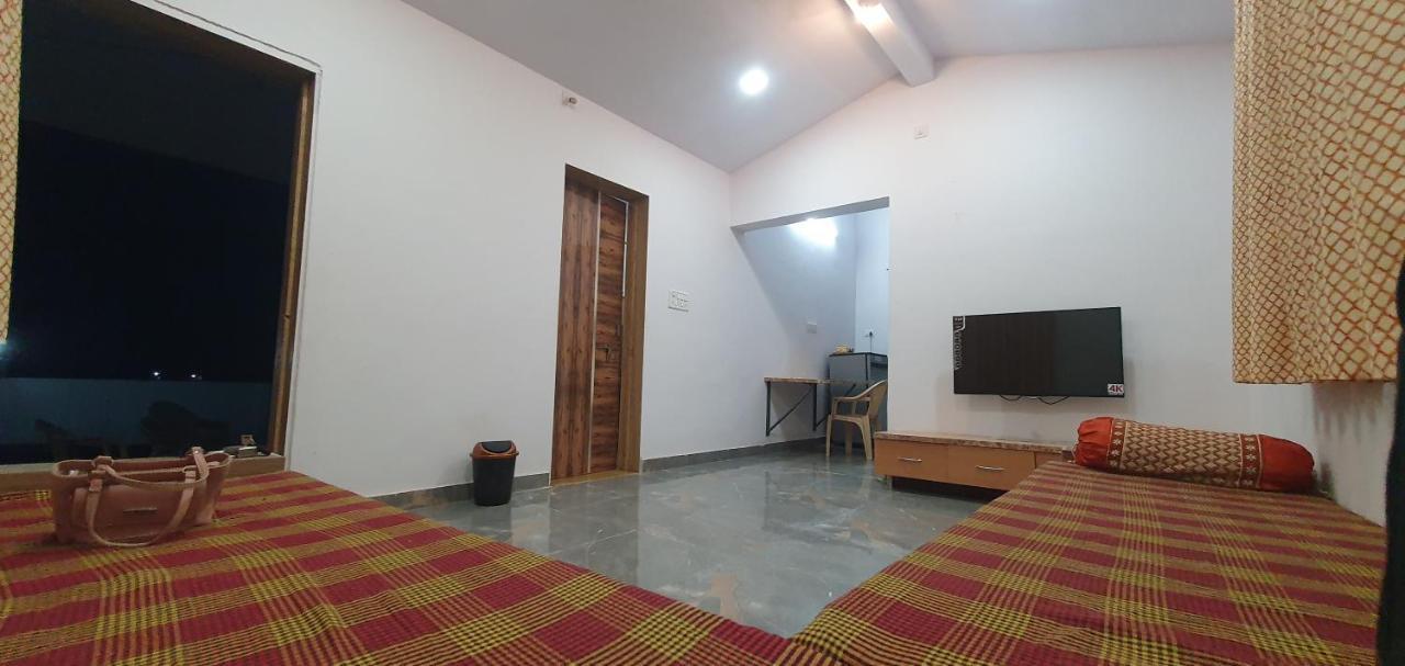 Krishna Farm & Forest Villa Bhuj Ngoại thất bức ảnh