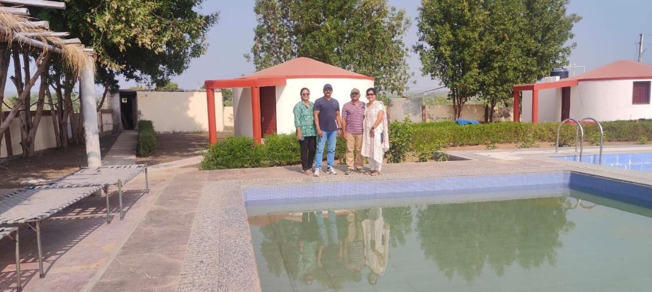 Krishna Farm & Forest Villa Bhuj Ngoại thất bức ảnh